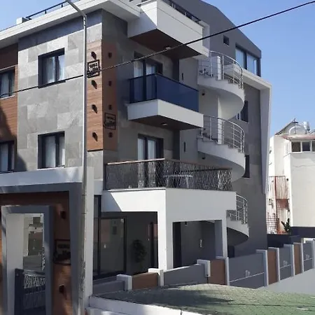 öztaş Suits Apt 6 Ladies Beach